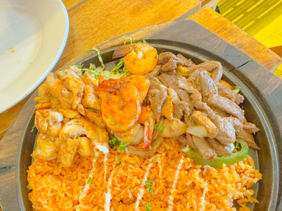 찐이였던 필리핀 보라카이 맛집 스테이션 1 무니무니